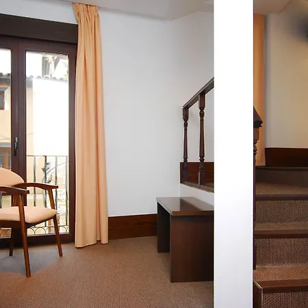 Szálloda Domus Plaza Zocodover 2*